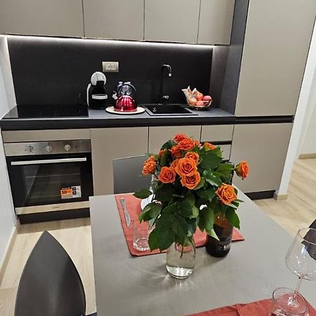 Happy Holiday Apartament Quartu SantʼElena Exterior foto